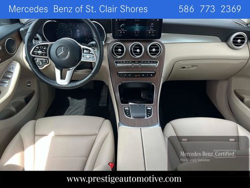 Used 2022 Mercedes-Benz GLC 300 4MATIC image 16
