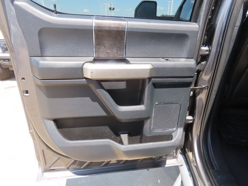 Used 2022 Ford F350 Lariat w/ Lariat Ultimate Package AWD/4WD image 20