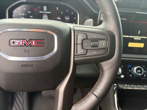 Used 2023 GMC Sierra 1500 AT4 w/ AT4 Premium Package AWD/4WD image 8