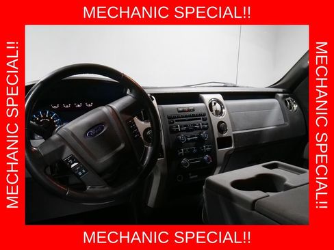 Used 2011 Ford F150 XLT w/ XLT Chrome Pkg AWD/4WD image 3