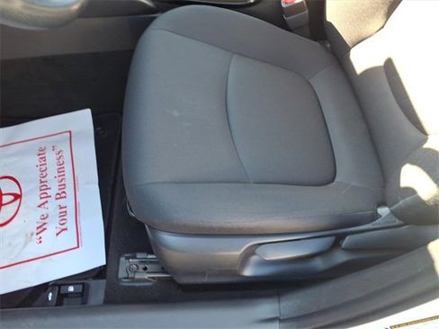 Used 2020 Toyota Corolla LE image 14