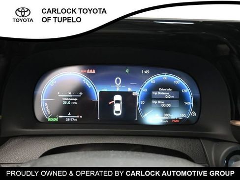 Used 2023 Toyota Crown Limited image 18