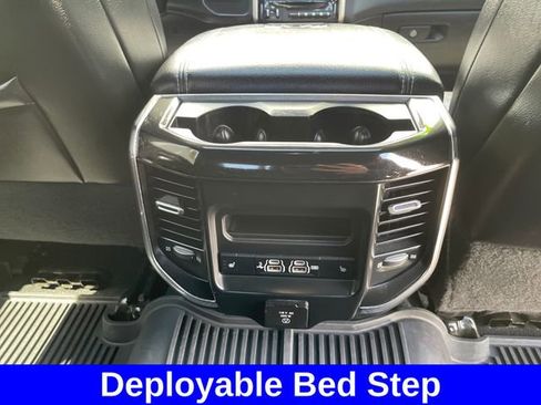 Used 2019 RAM 3500 Laramie image 33