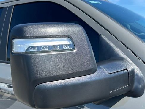 Used 2026 RAM 2500 Limited AWD/4WD image 5