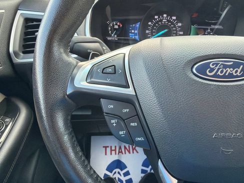 Used 2015 Ford Edge SEL w/ Equipment Group 201A AWD/4WD image 28