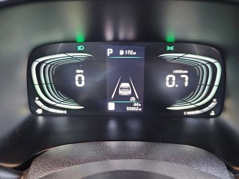 Used 2024 Kia Soul LX w/ Option Group 015 FWD image 17