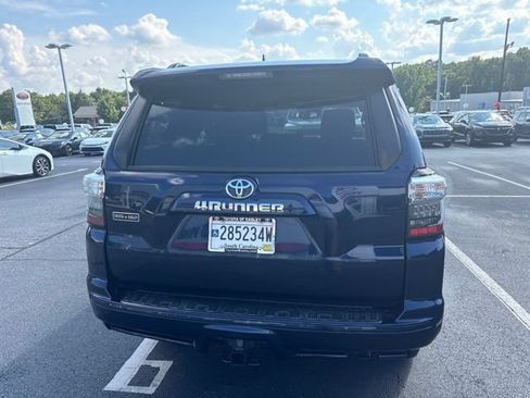 Used 2022 Toyota 4Runner TRD Sport w/ Technology Package RWD image 5