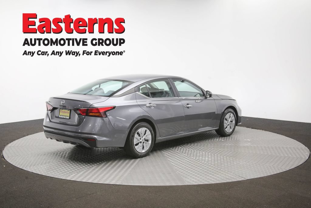 Used 2024 Nissan Altima 2.5 S FWD image 38