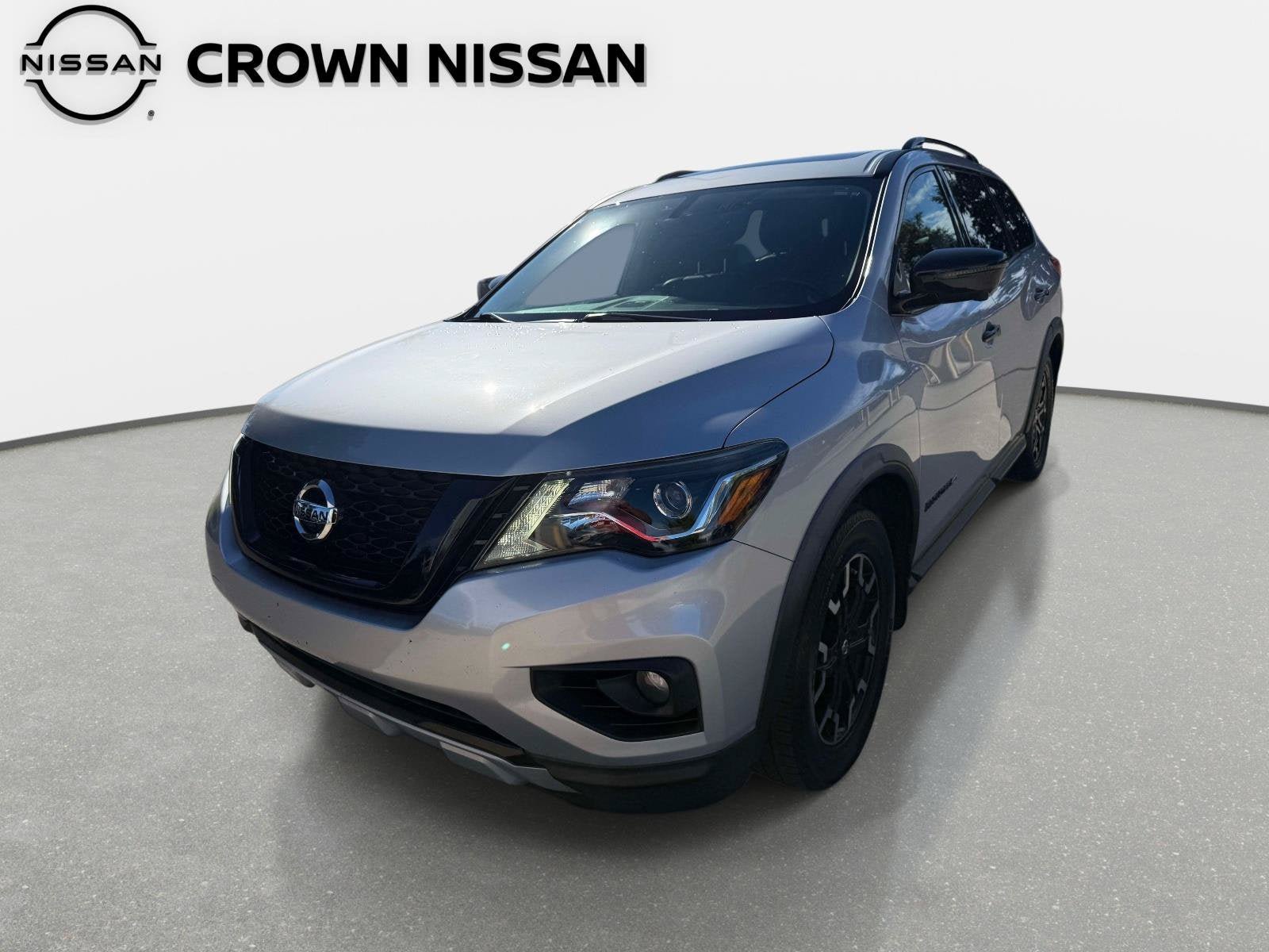 Used 2020 Nissan Pathfinder SL FWD image 1