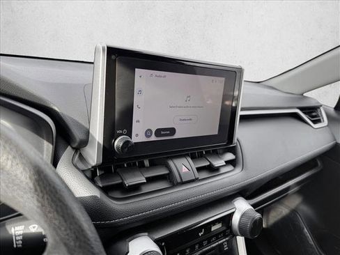 Used 2024 Toyota RAV4 LE AWD/4WD image 13