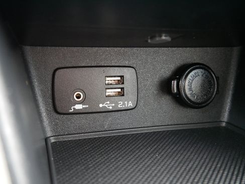 Used 2021 Subaru Forester Premium image 33