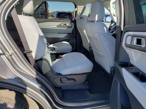 New 2026 Ford Explorer Platinum w/ LUX Leather Package image 24