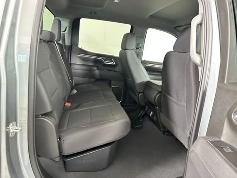 Used 2025 Chevrolet Silverado 1500 LT image 28