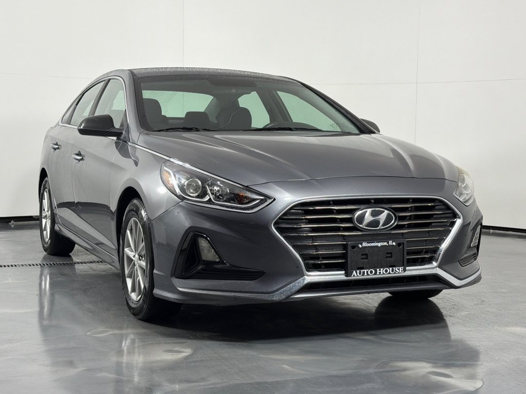 Used 2018 Hyundai Sonata SE FWD image 3