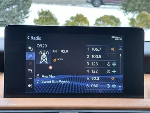 Used 2022 Lexus IS 300 AWD w/ Premium Package image 12