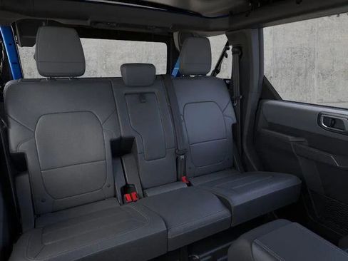 New 2025 Ford Bronco Big Bend w/ Black Diamond Package image 11