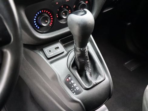 Used 2020 RAM ProMaster City Tradesman w/ Window Group 04 image 15