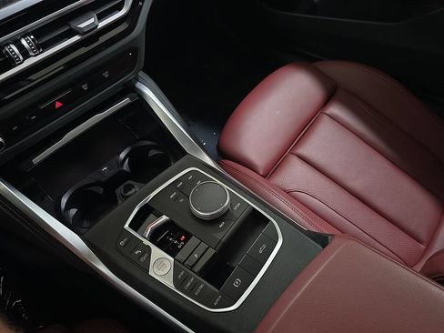 Used 2024 BMW 430i Convertible w/ M Sport Package RWD image 25