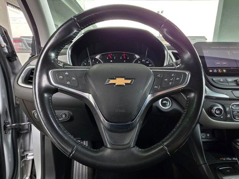 Used 2019 Chevrolet Equinox Premier image 12