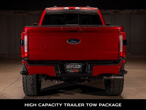 Used 2024 Ford F250 XLT w/ XLT Premium Package image 8