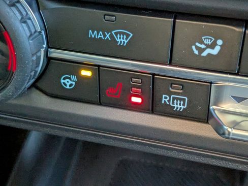 New 2025 Ford Bronco Badlands w/ Sasquatch Package image 24