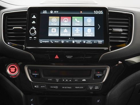 Used 2024 Honda Ridgeline Black Edition image 15