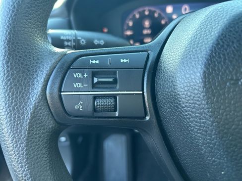 Used 2024 Honda Accord EX image 17