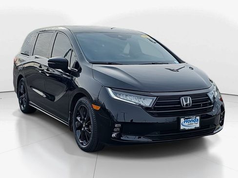 Used 2023 Honda Odyssey Sport image 1