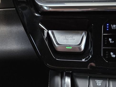 New 2026 GMC Sierra 3500 Denali Ultimate AWD/4WD image 18