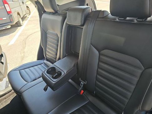 Certified 2024 Ford Edge SEL AWD/4WD image 13