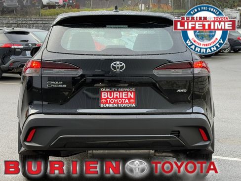 New 2026 Toyota Corolla Cross L image 4