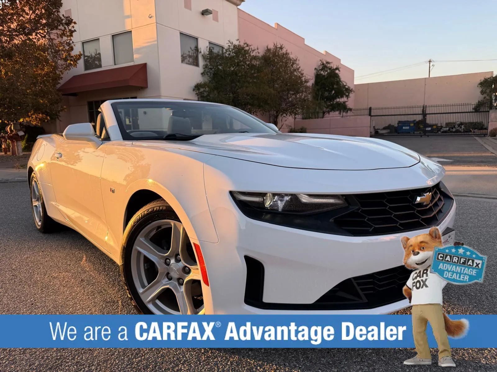 Used 2020 Chevrolet Camaro LT RWD image 1