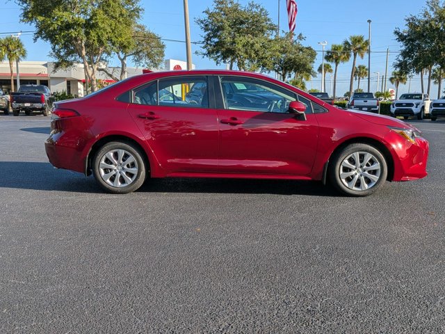 New 2027 Toyota Corolla LE FWD image 2