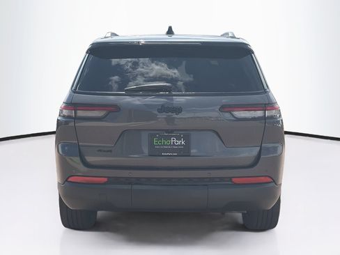 Used 2023 Jeep Grand Cherokee L Laredo AWD/4WD image 7