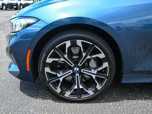 Used 2025 BMW 330i xDrive Sedan AWD/4WD image 12
