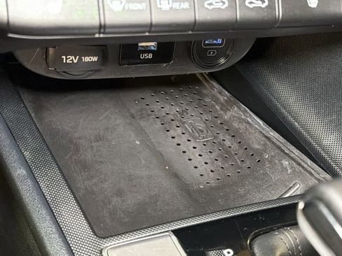 Used 2021 Hyundai Elantra SEL w/ Convenience Package image 28