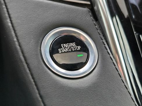 Used 2018 Cadillac Escalade ESV Platinum AWD/4WD image 33