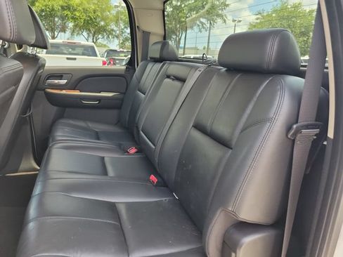 Used 2007 Chevrolet Silverado 3500 LTZ AWD/4WD image 19