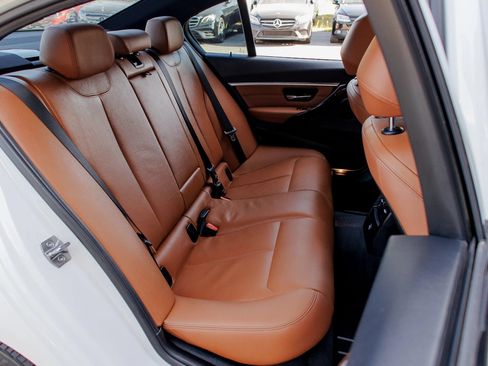 Used 2016 BMW 328i Sedan RWD image 33
