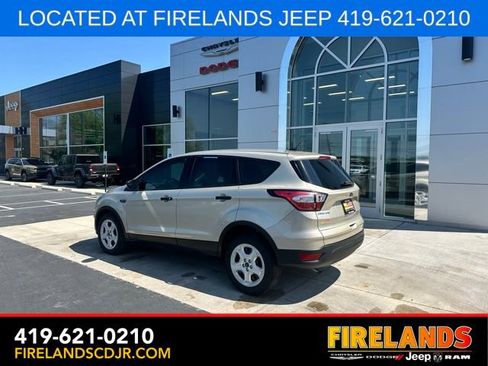 Used 2018 Ford Escape S image 3