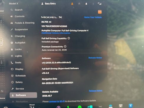 Used 2024 Tesla Model X image 10