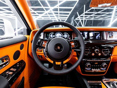 Used 2026 Rolls-Royce Phantom Sedan image 49