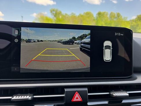 New 2026 Kia Sportage LX FWD image 11