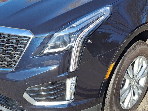 Certified 2022 Cadillac XT5 Luxury image 12