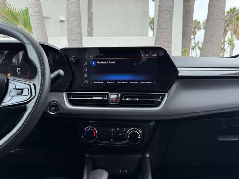 Used 2025 Chevrolet TrailBlazer LT image 18