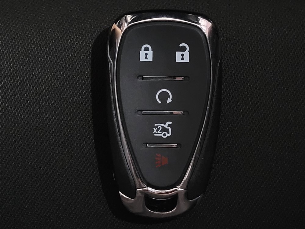 Used 2022 Chevrolet Malibu LT FWD image 32