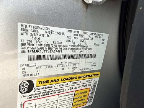 Used 2018 Ford Expedition Max XLT w/ Equipment Group 202A AWD/4WD image 29