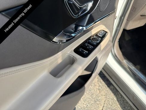Certified 2023 Lincoln Corsair AWD w/ Equipment Group 101A image 14