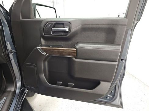 Used 2020 Chevrolet Silverado 1500 RST AWD/4WD image 33