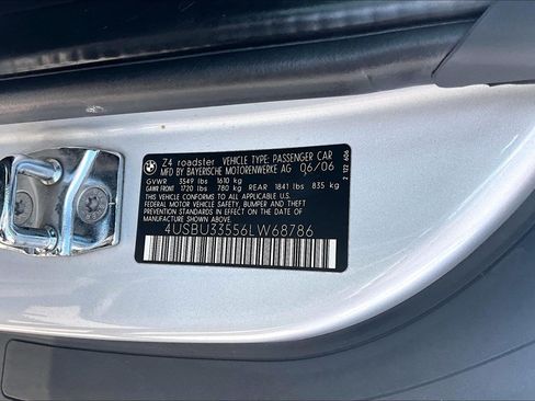 Used 2006 BMW Z4 3.0i RWD image 31